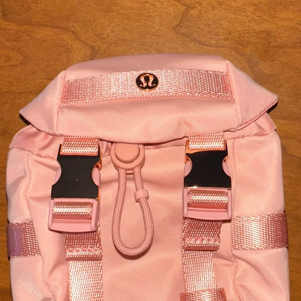 Lululemon Wanderlust Nano Backpack - Tea Rose Pink NWT - Picture 5 of 8